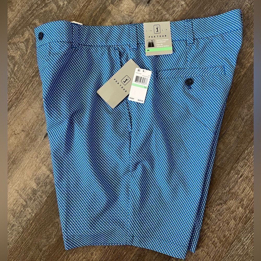 PGA TOUR Mens 8" Mid Rise Moisture Wicking Golf Short-Size 34